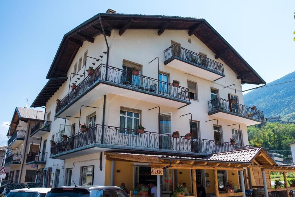 La Maison Hotel Aymavilles Exterior photo